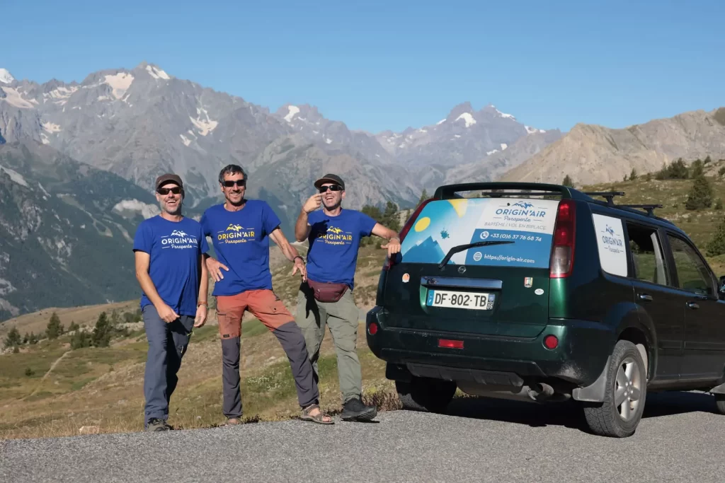 équipe de OriginAir parapente à Serre Chevalier