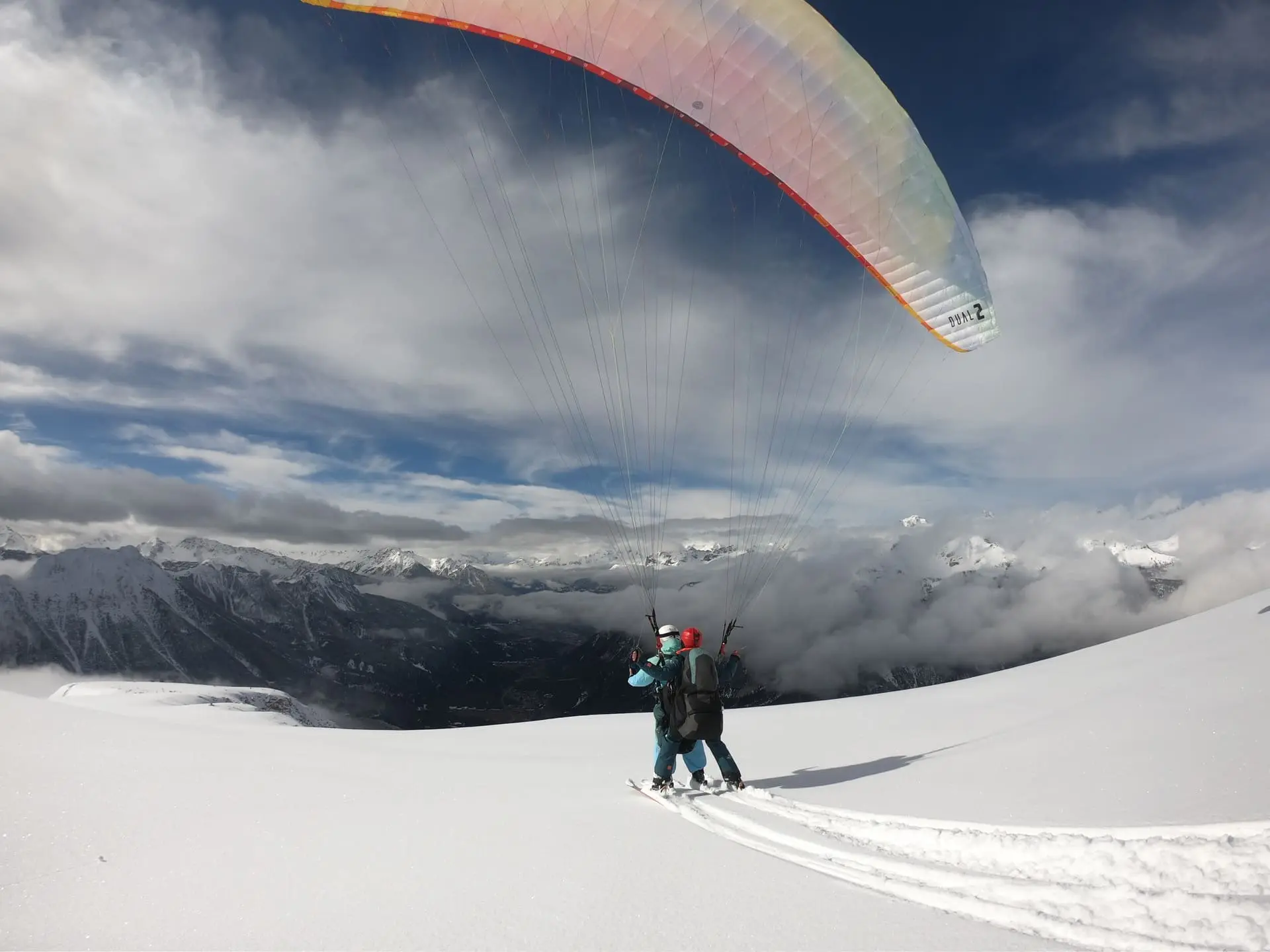 parapente à ski à Montgenèvre
